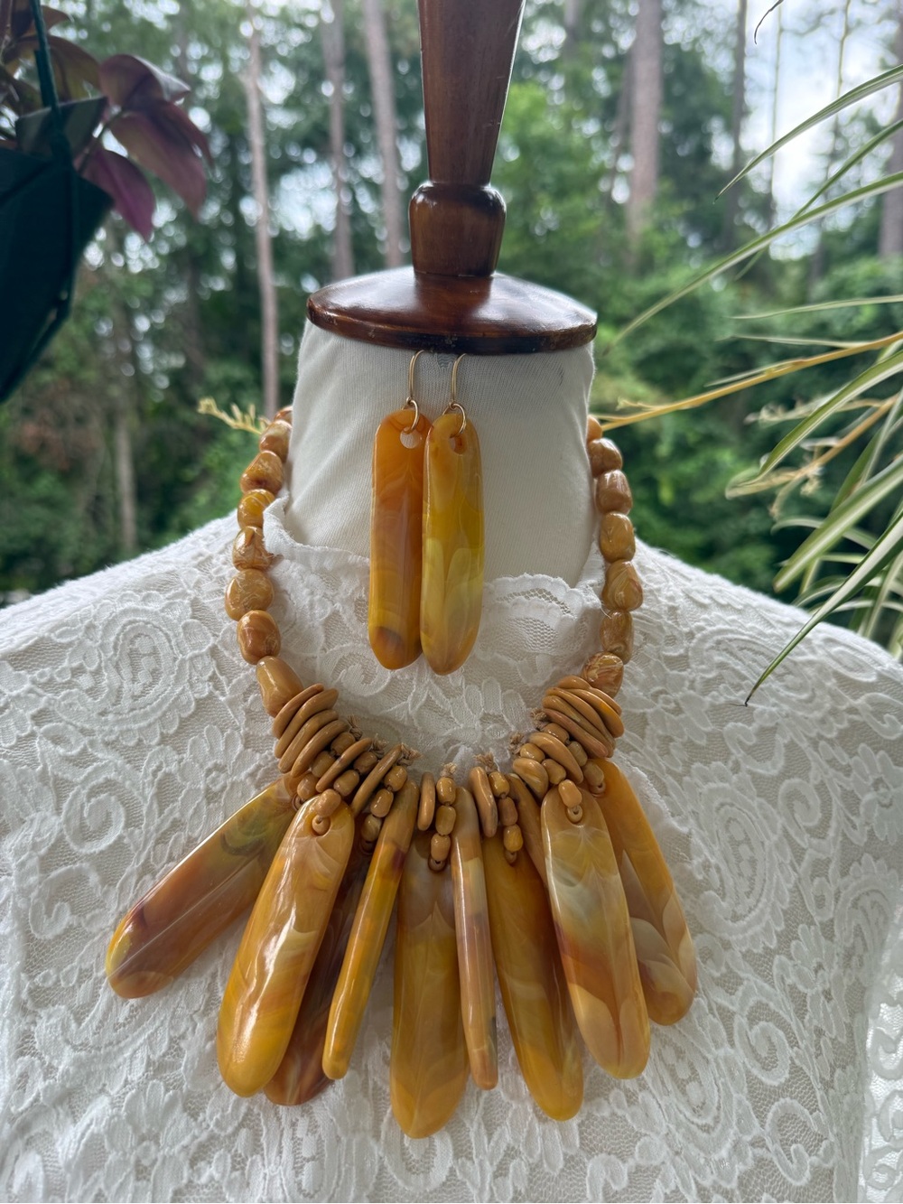 Mustard Chunky Necklace Set
